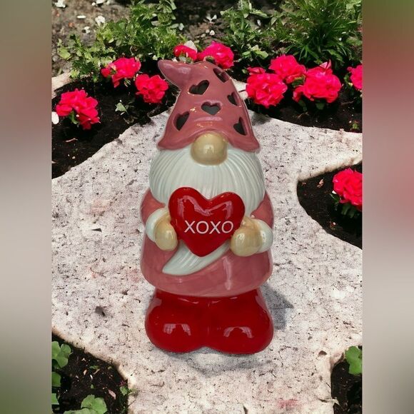CERAMIC VALENTINE GNOME, LIGHTED - Picture 1 of 7